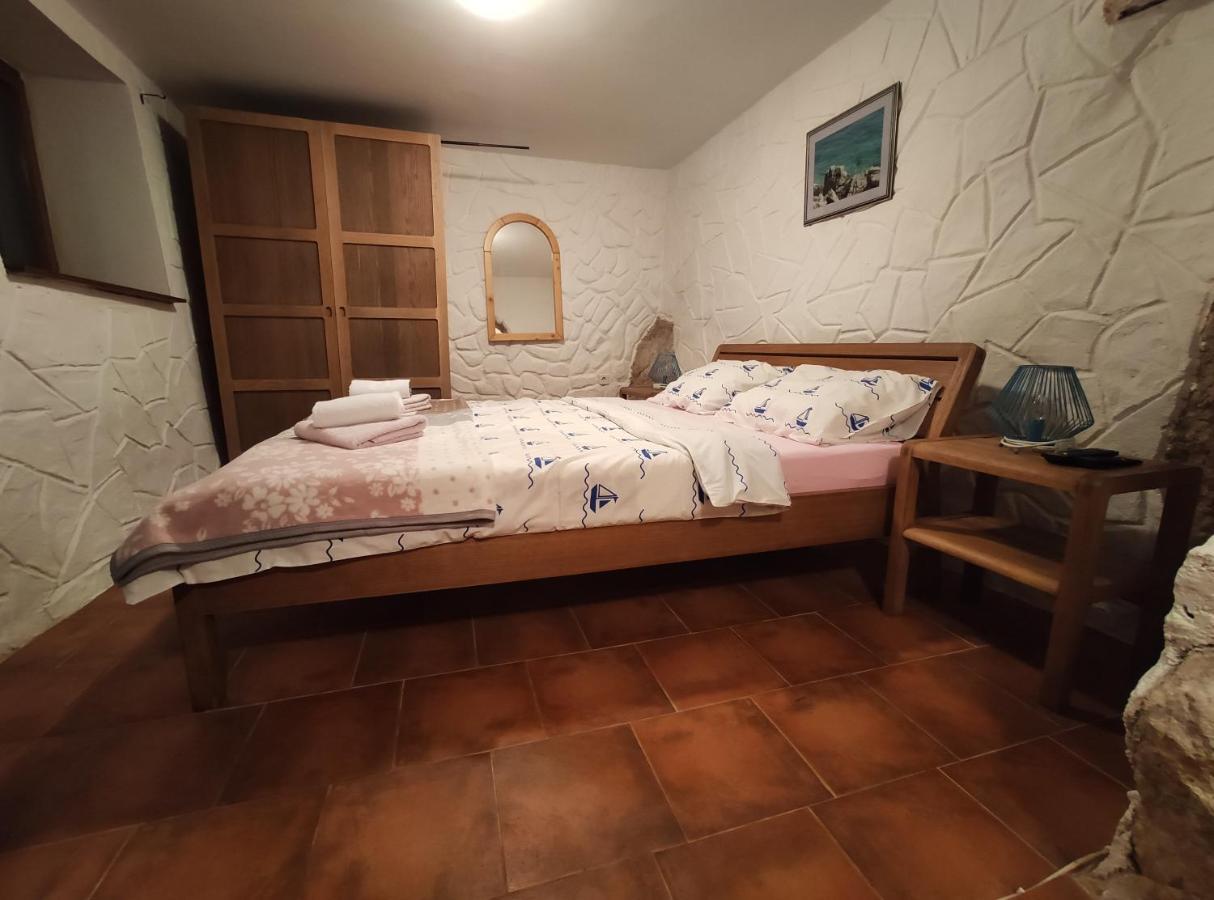 Mošćenička Draga Apartments Vinetilia מראה חיצוני תמונה